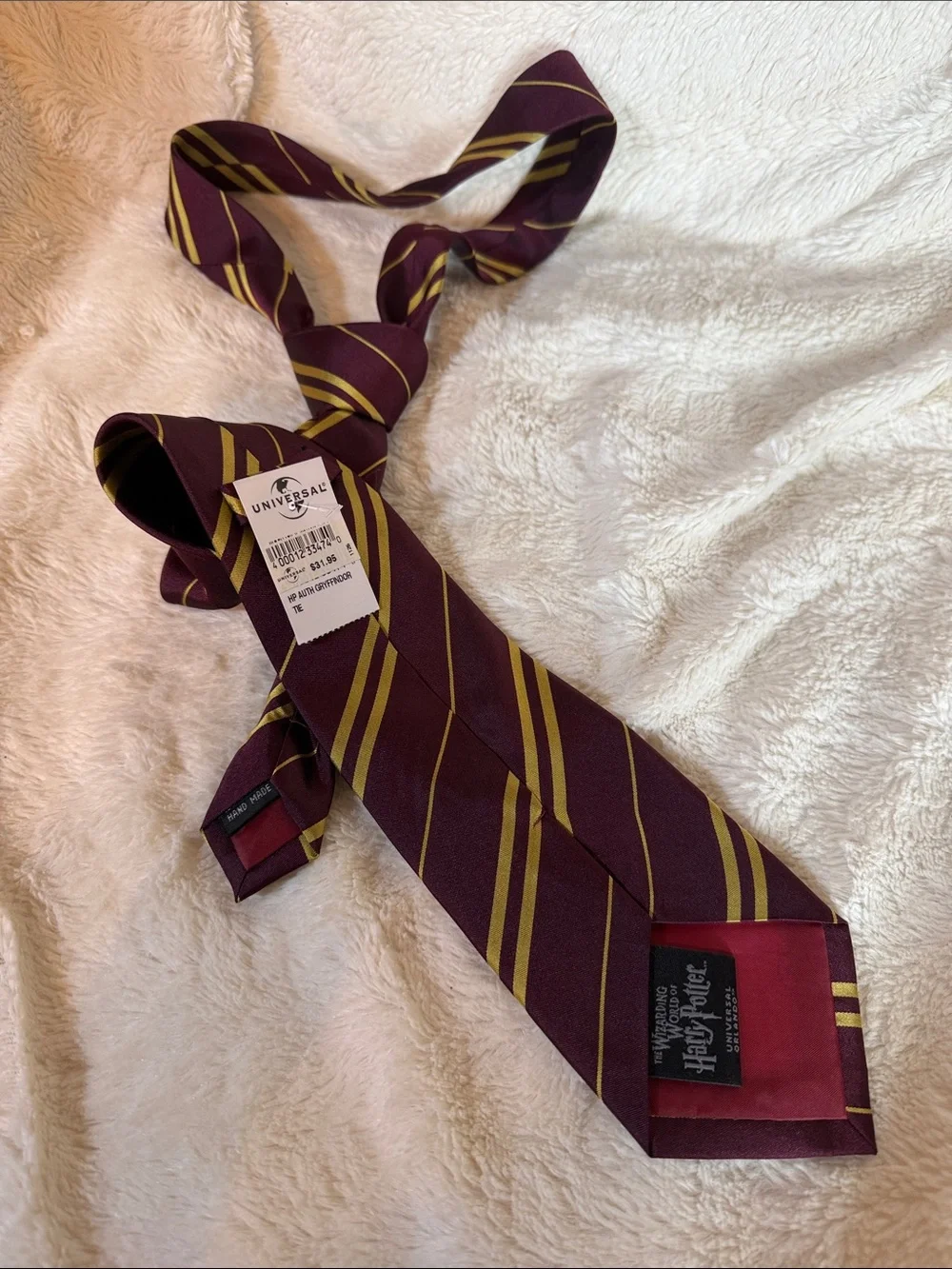 Harry Potter Gryffindor Tie Universal Studios Wizarding World Burgundy Gold NEW
